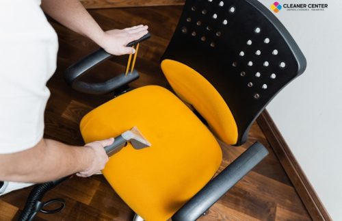 Karcher Puzzi 8/1 kárpittisztító gép