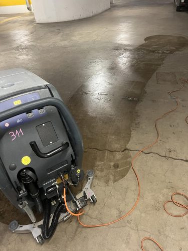 Nilfisk CA551 55 literes padlótisztító gép